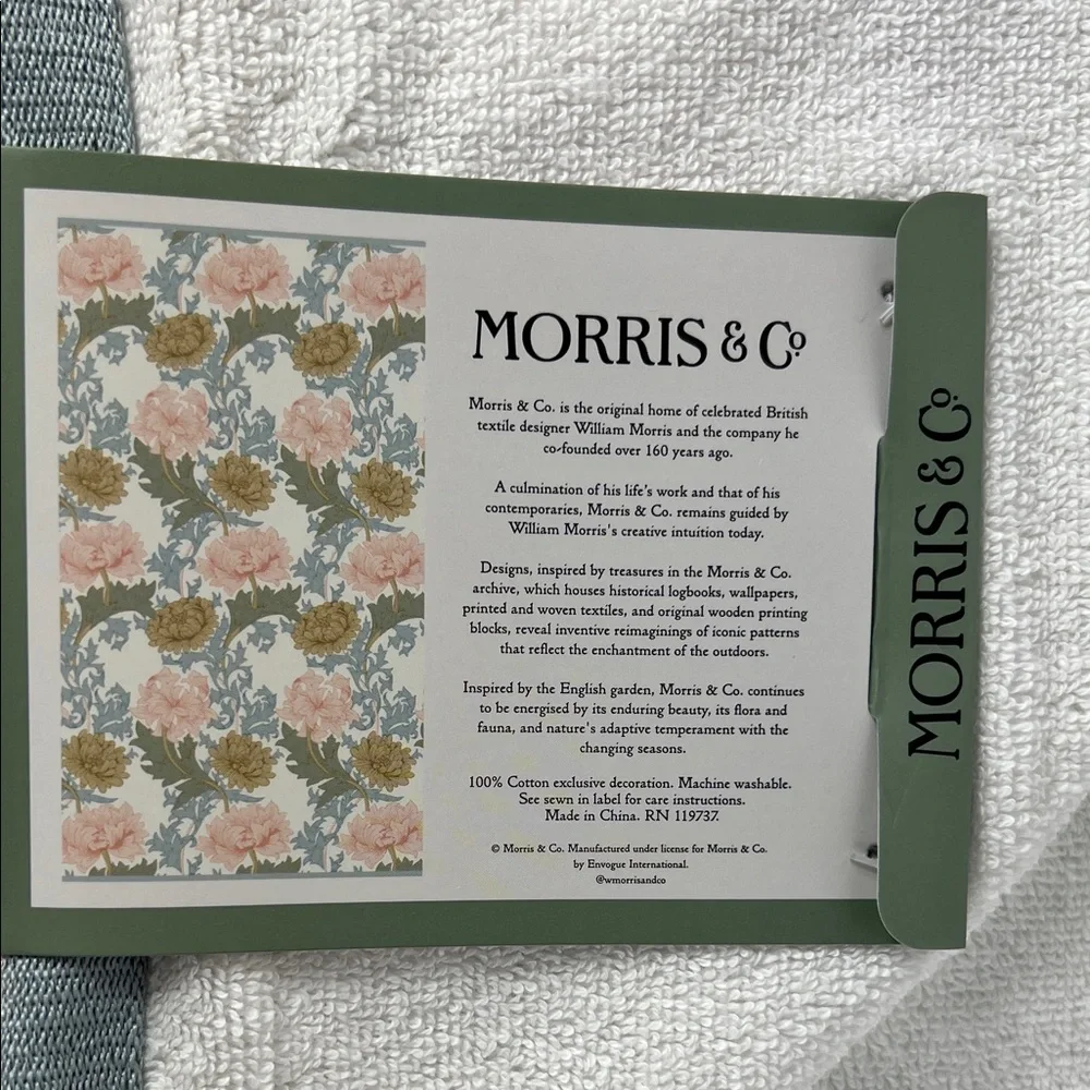 William Morris Bath Towels Pink Blue English Garden Cotton Velour Set of 2 NEW